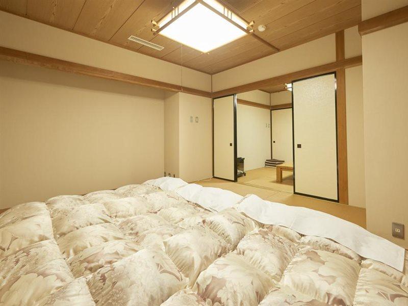 Select Inn Iwaki Ekimae Екстер'єр фото