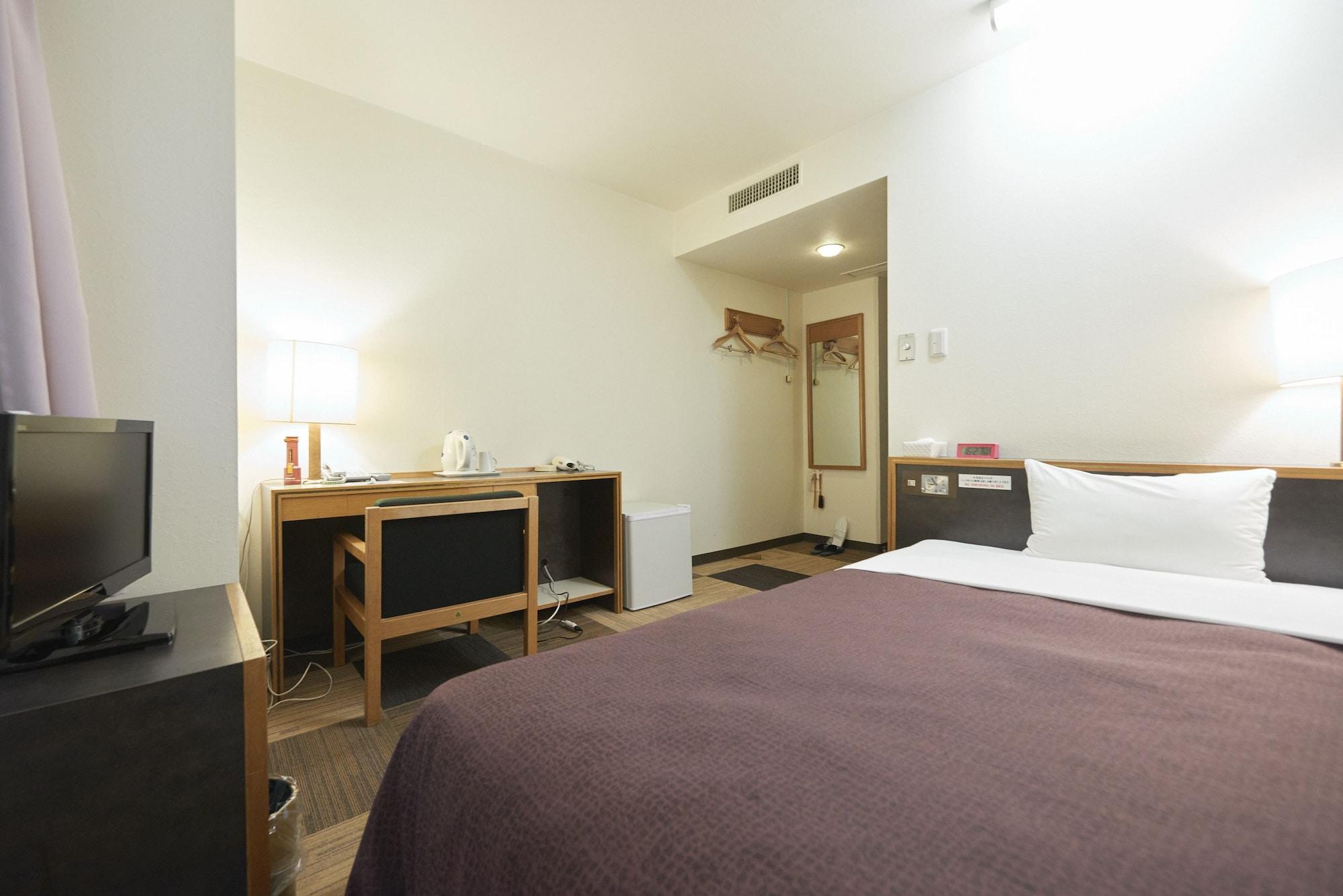 Select Inn Iwaki Ekimae Екстер'єр фото
