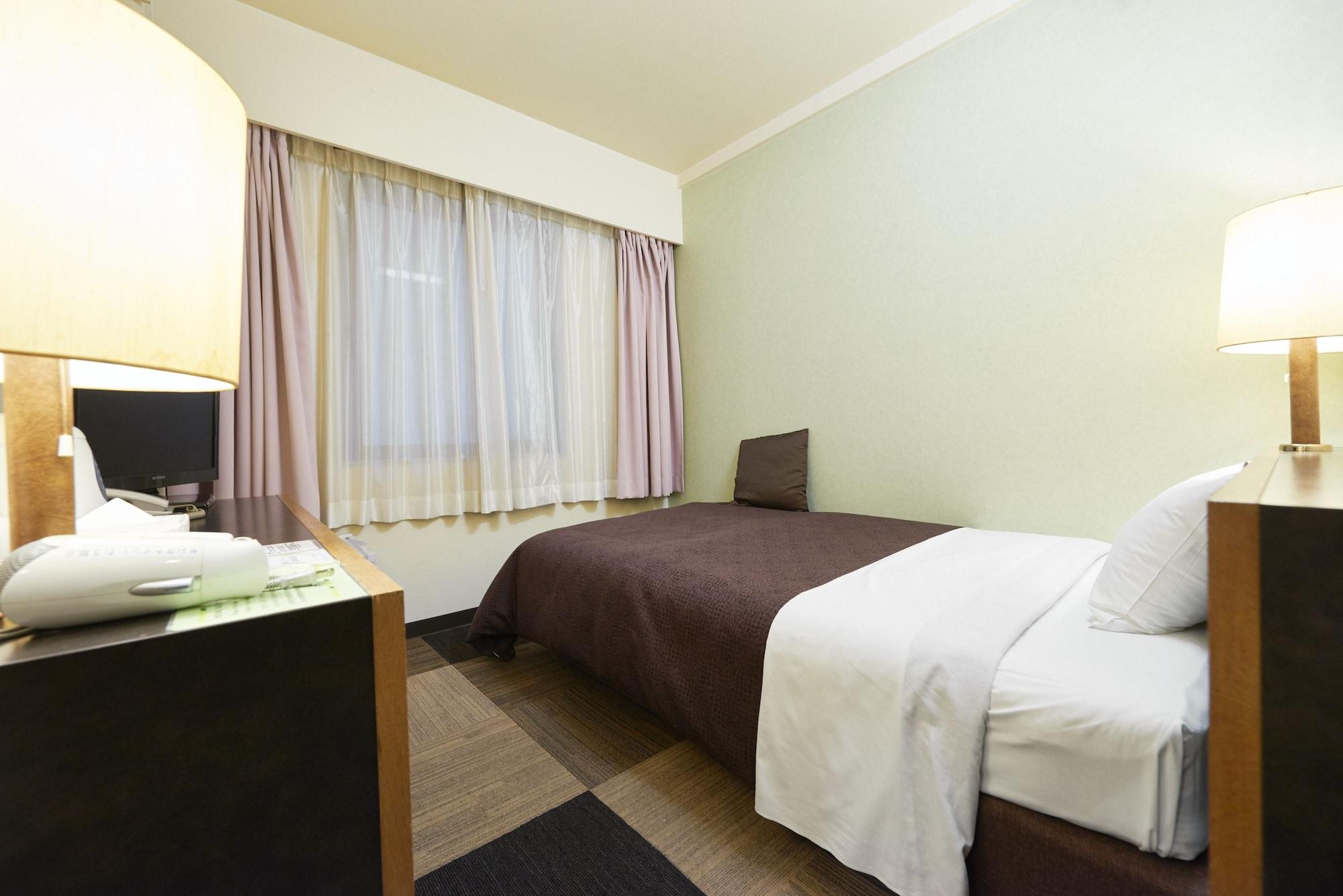 Select Inn Iwaki Ekimae Екстер'єр фото
