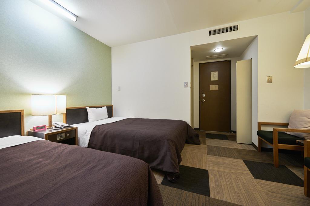 Select Inn Iwaki Ekimae Екстер'єр фото