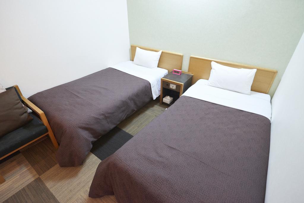 Select Inn Iwaki Ekimae Екстер'єр фото