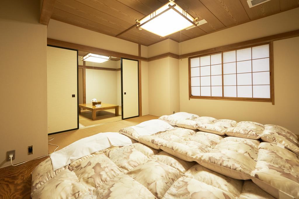 Select Inn Iwaki Ekimae Екстер'єр фото