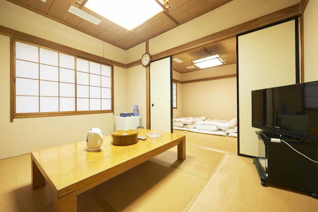 Select Inn Iwaki Ekimae Екстер'єр фото